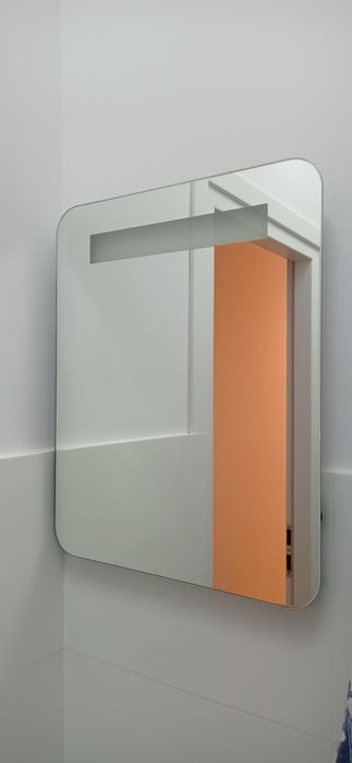 Lustro z podświetleniem LED 50x40