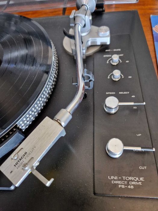 Hitachi PS48 Gramofon Kolekcja