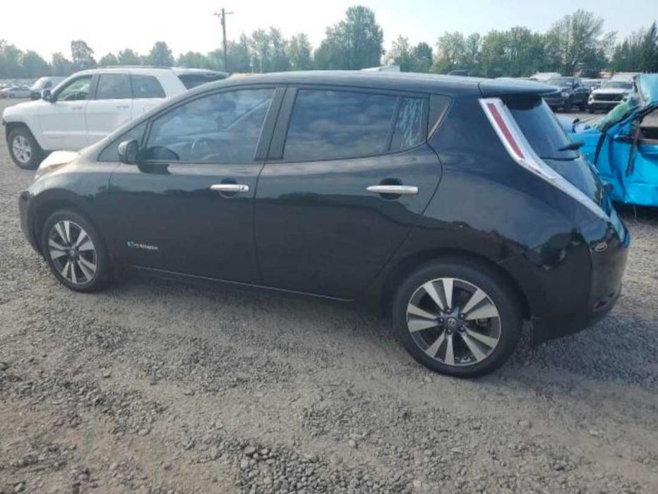 Продам Nissan Leaf 2016