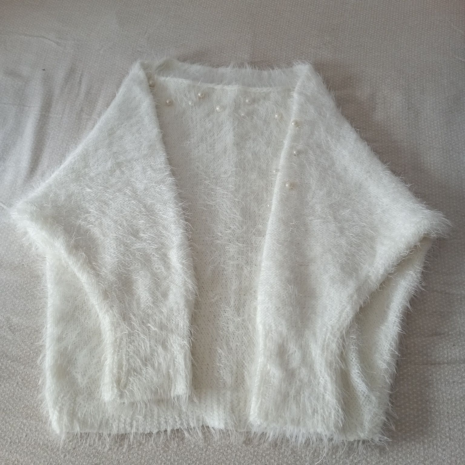 Pullover de  lã com pérolas