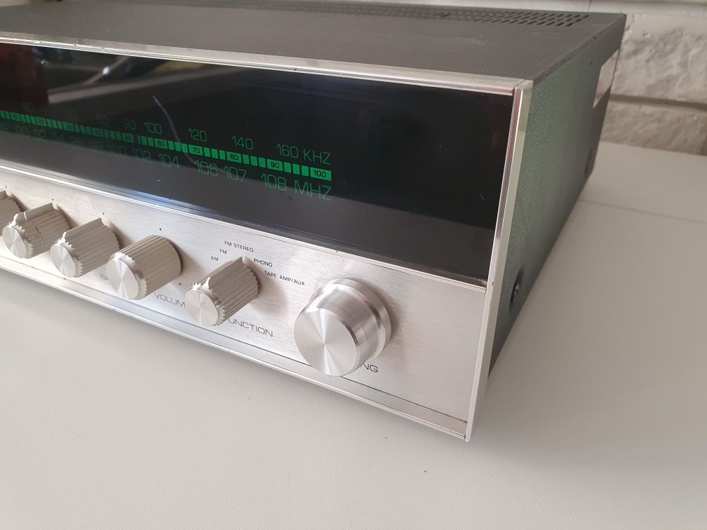 harman/kardon 330B