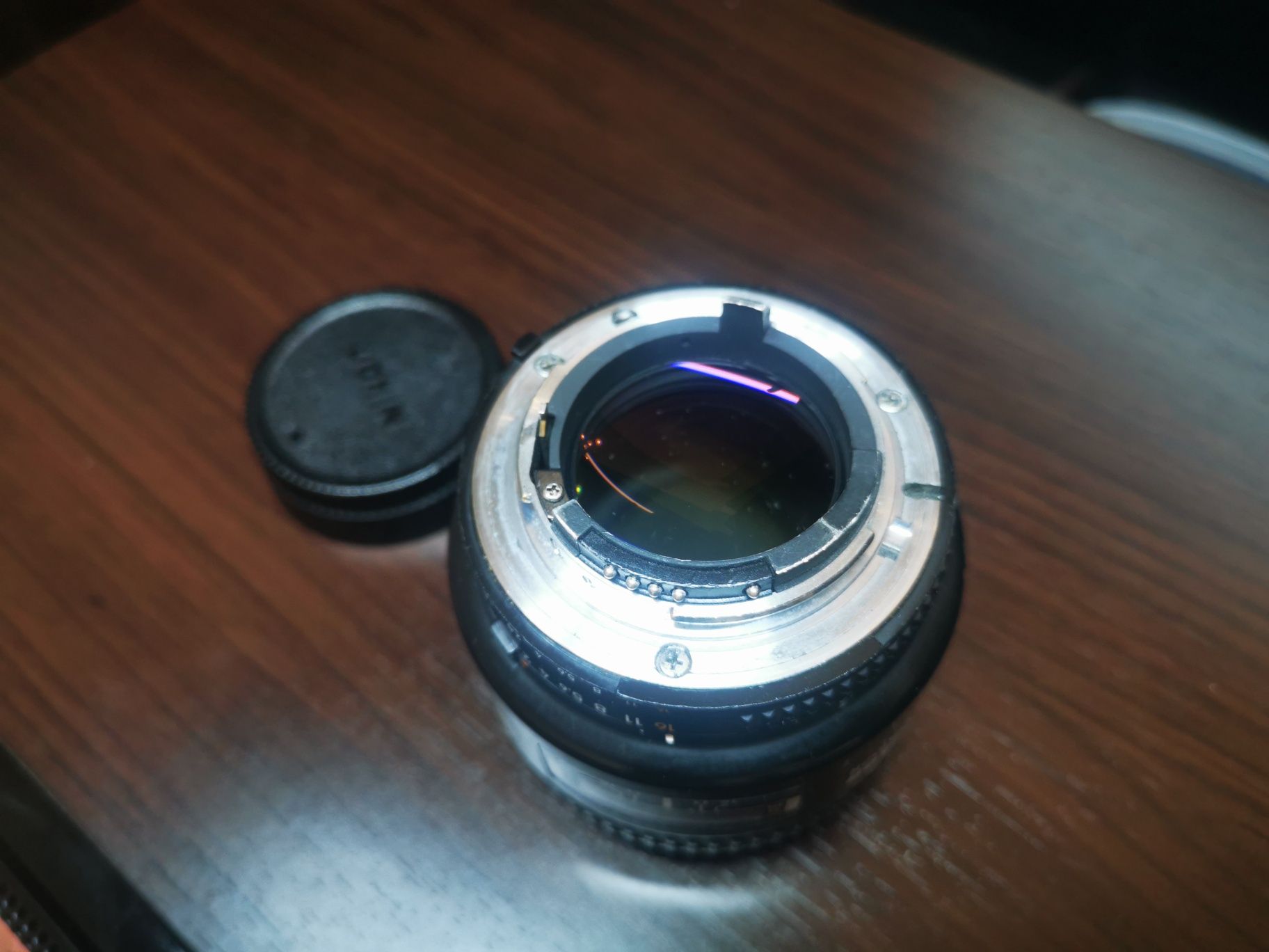 Nikkor  85 1,8 D