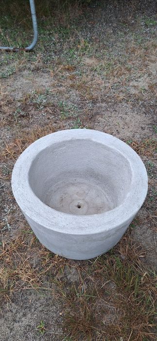 Donice betonowe solidne 4 szt.