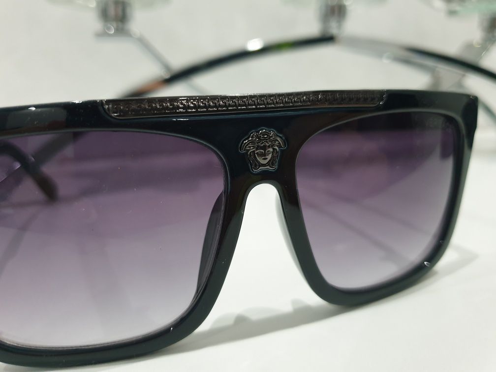 Czarne okulary przeciwsłoneczne Nowe duże meduza Versace medusa