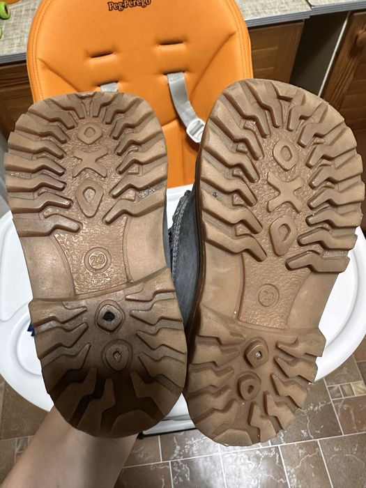 Демісезонні ботінки чобітки 23 розміру