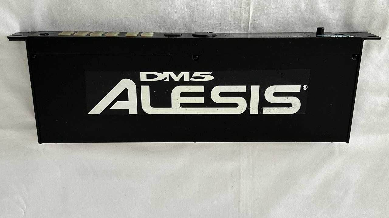 Alesis DM5 Moduł Perkusyjny Rackowy – Elektroniczny Moduł Bębnowy DM-5