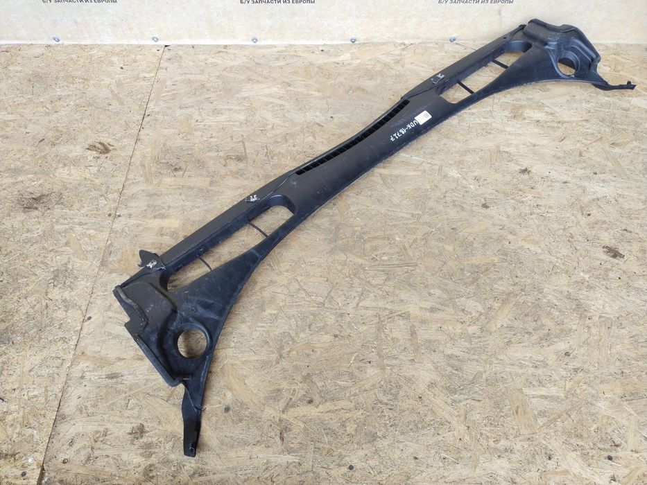 Ford Transit Tourneo Connect Mk2 13-21 Жабо пластик под лобовое стекло