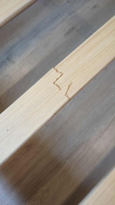 Łóżko 140 x 200 cm