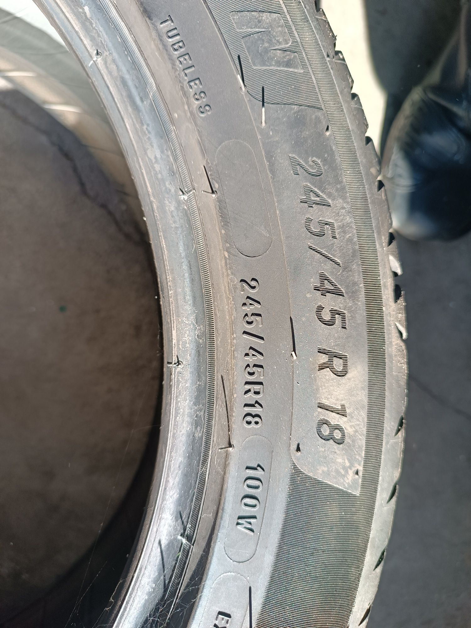 Sprzedam opony Michelin 245/45/r18