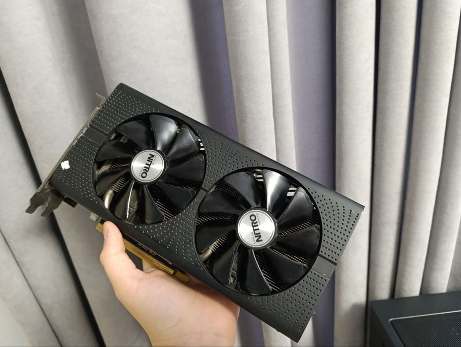 Відеокарта RX 580 8gb Не робоча