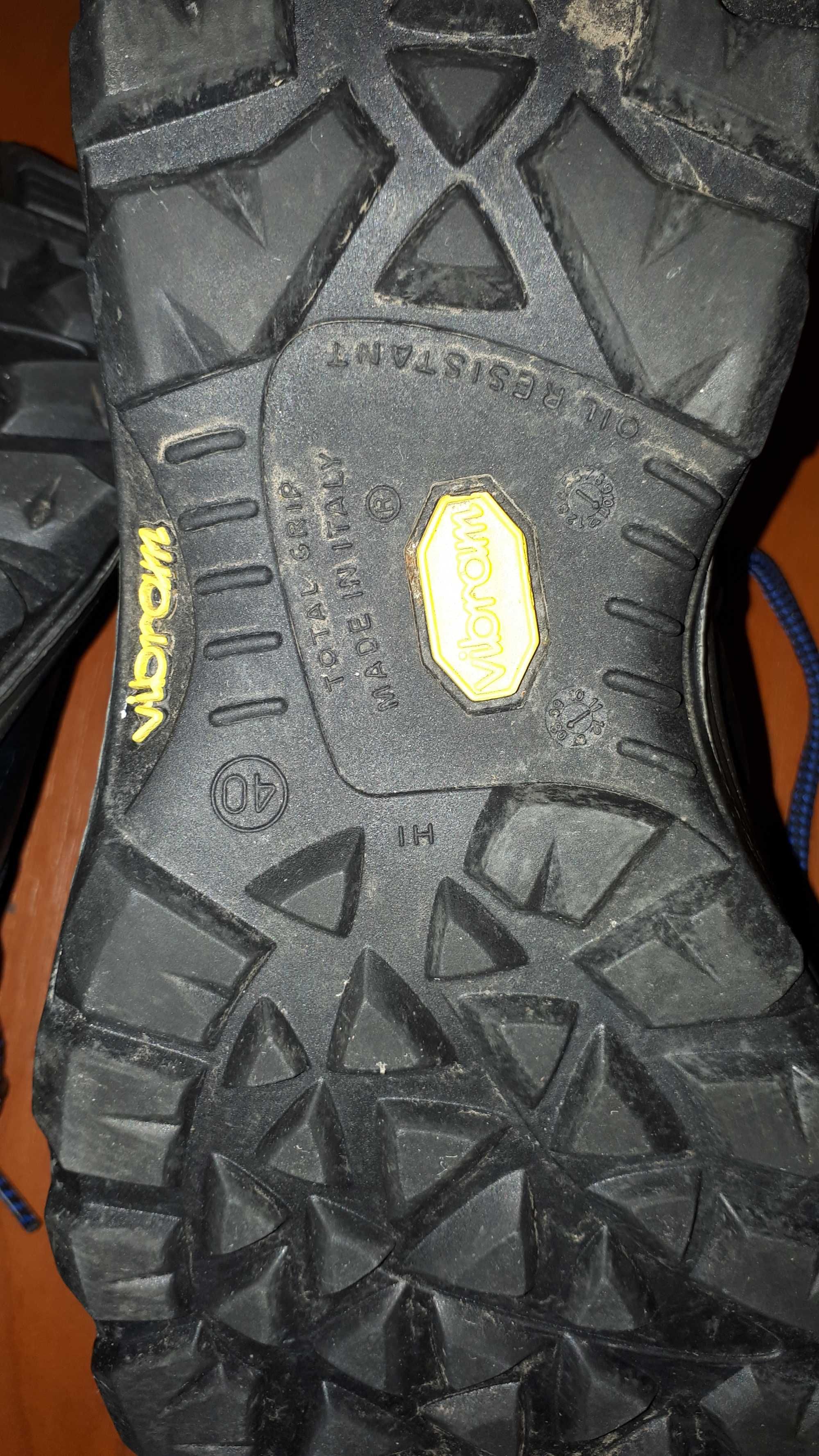 ботинки защитные Baak all stars подошва Vibram р40