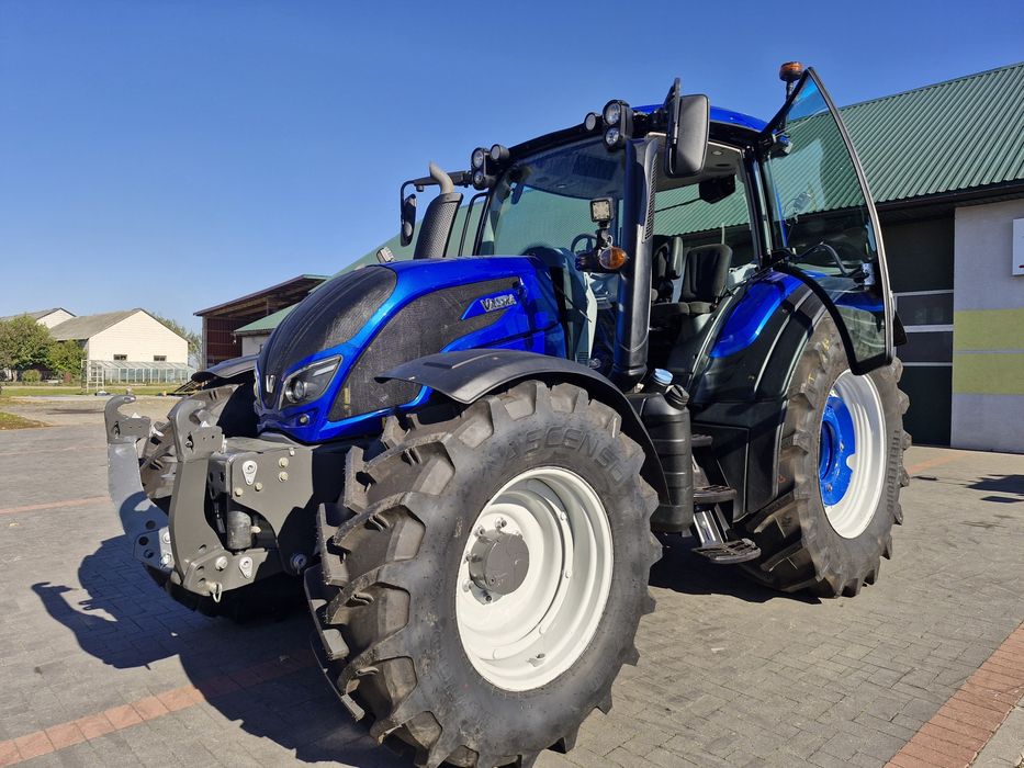 Valtra n 154  active case puma 150 john deere 6920 fendt 716