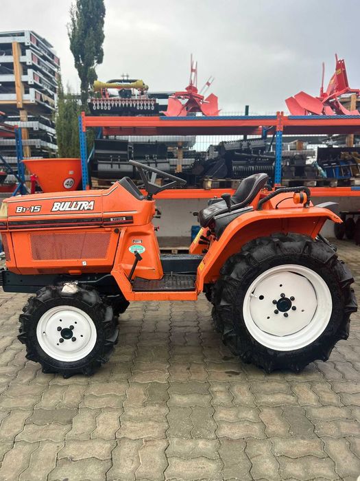 KUBOTA B1-15 imaculado
