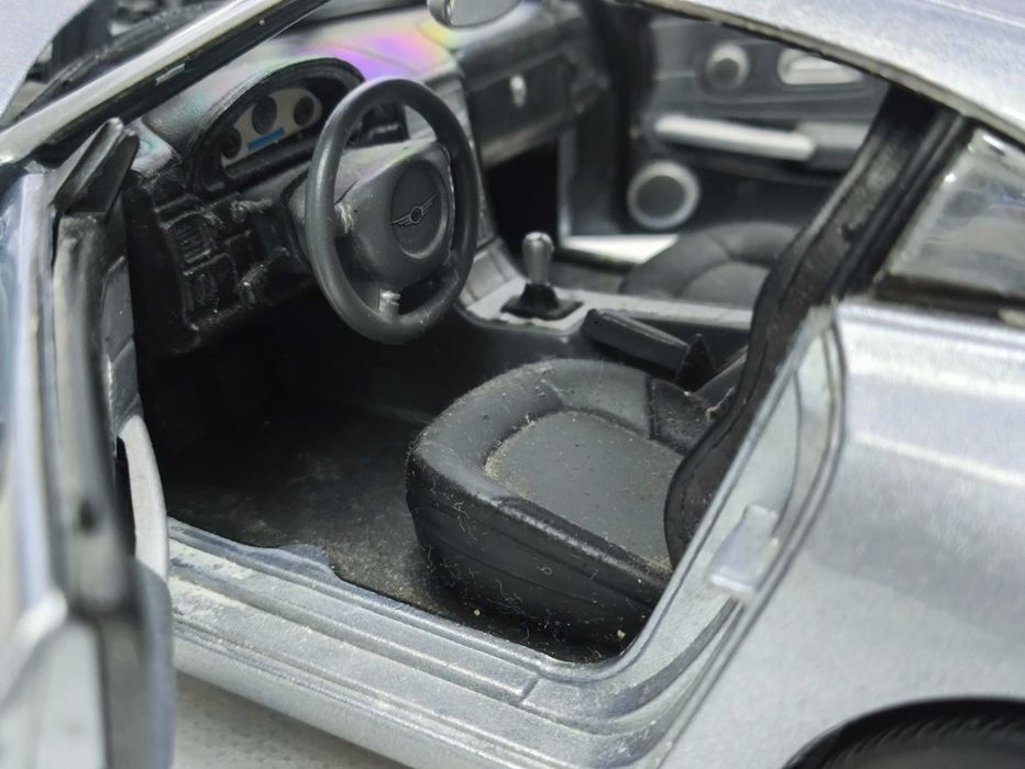 Модель Chrysler Crossfire 1/18 Motormax