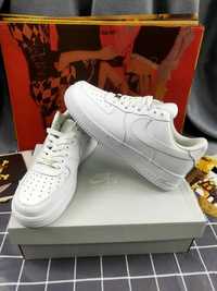 Nike Air Force 1 Low '07  EU 40