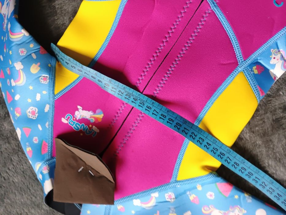 Kombinezon neoprenowy pełny pianka 4 - 6 lat