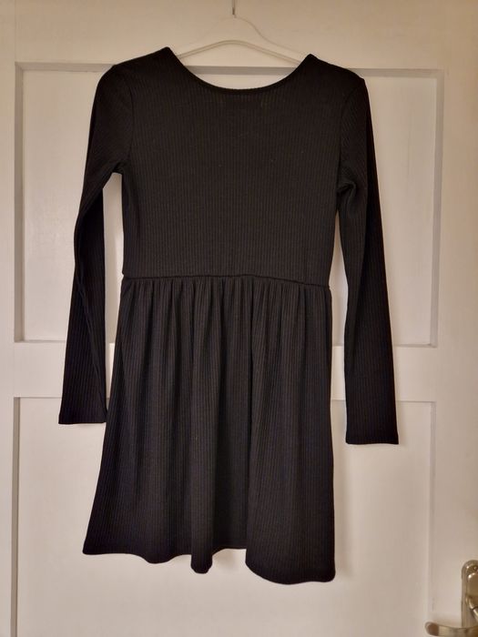 Reserved sukienka S 36 prążki odcinana