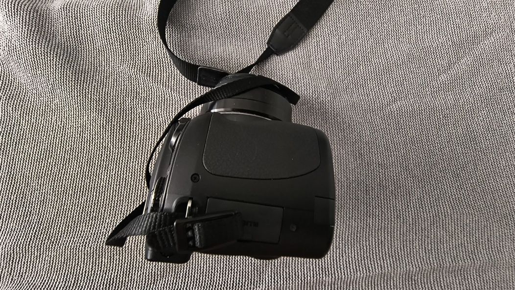 Aparat Lumix DC-FZ81