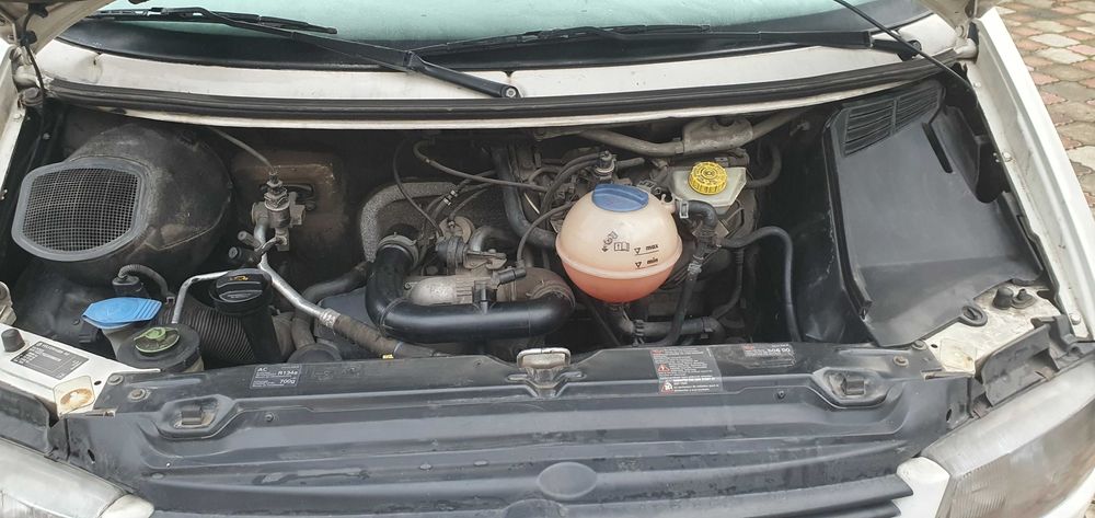 Volkswagen T4            .