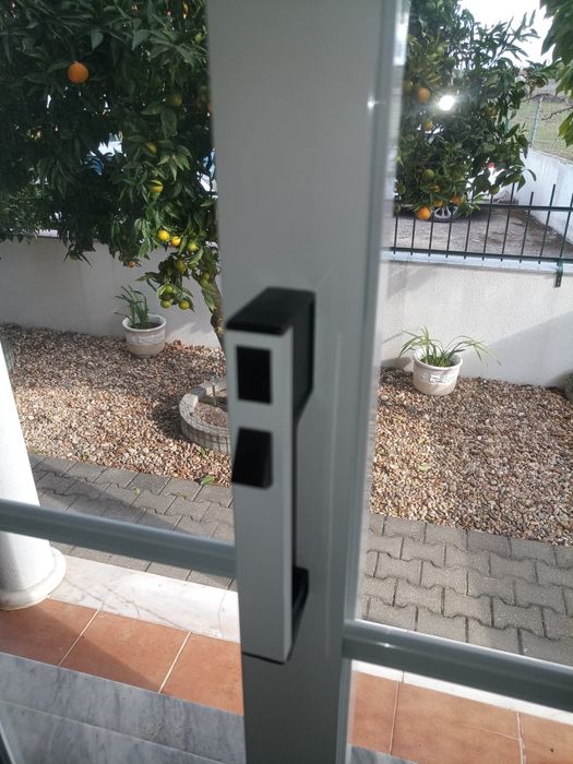 Janelas de alumínio, vidro duplo