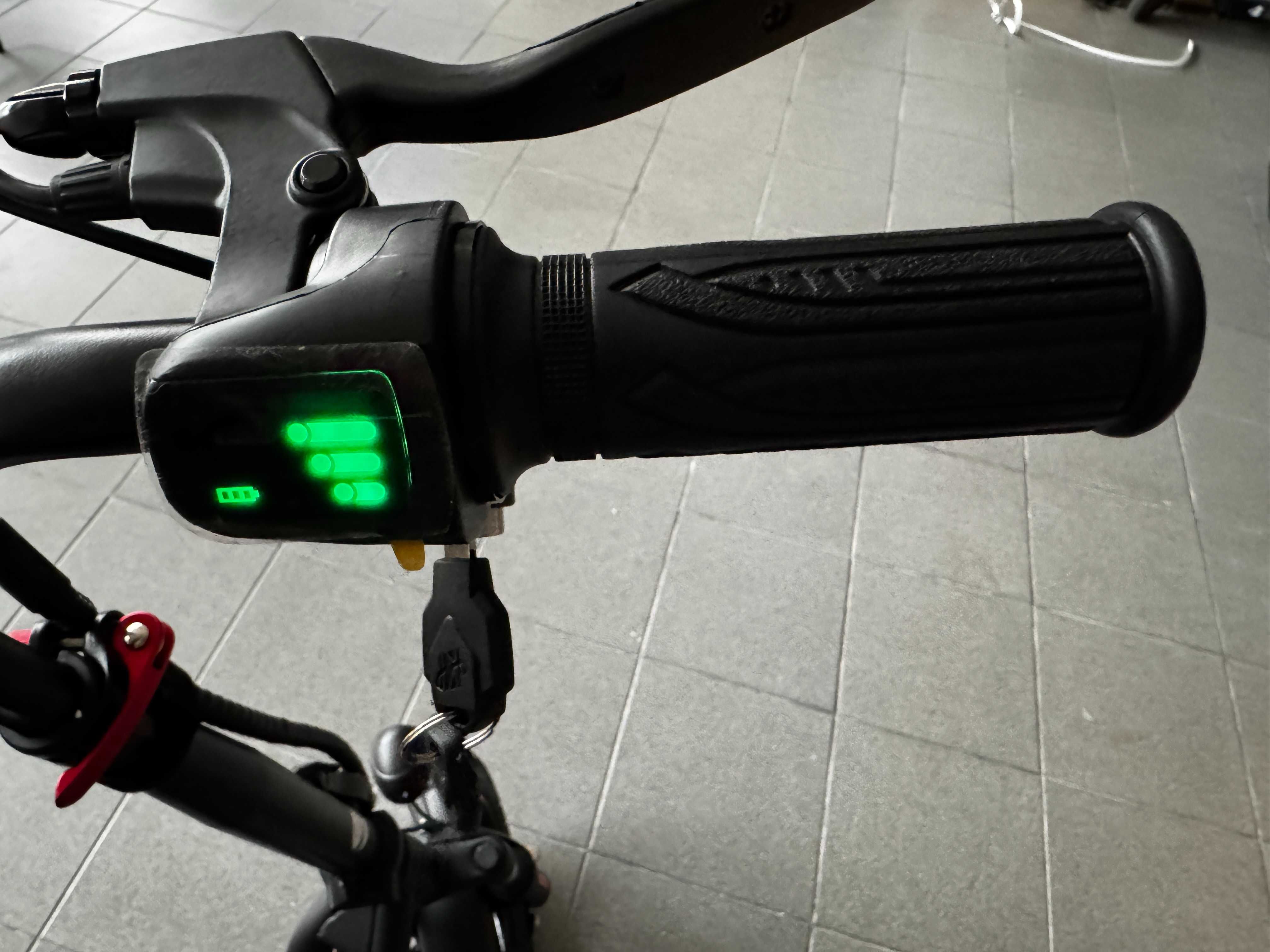 Hulajnoga Elektryczna ZWheel dla Seniora z Siodełkiem 500W 25KM 12"