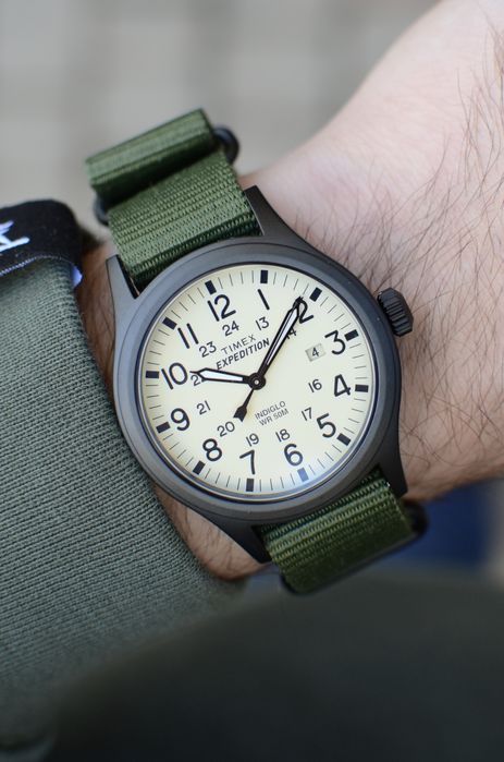 Годинник Timex Expedition 40mm