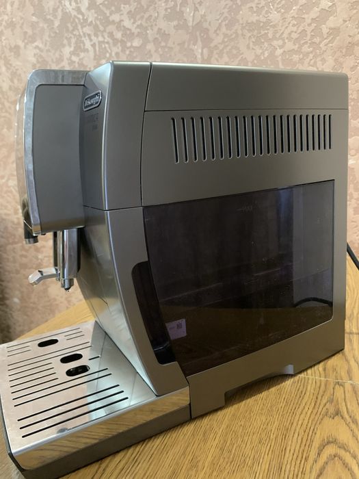 Кавомашина DeLonghi Dinamica Plus ECAM 370.95 T