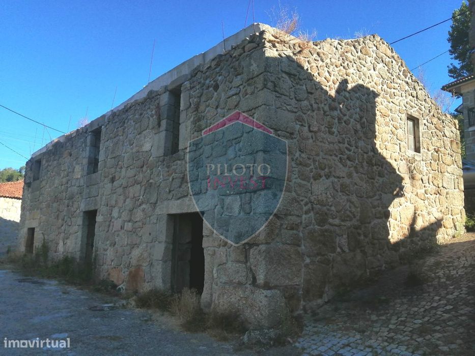 Moradia Isolada T3+1 Venda em Couto de Baixo e Couto de Cima,Viseu