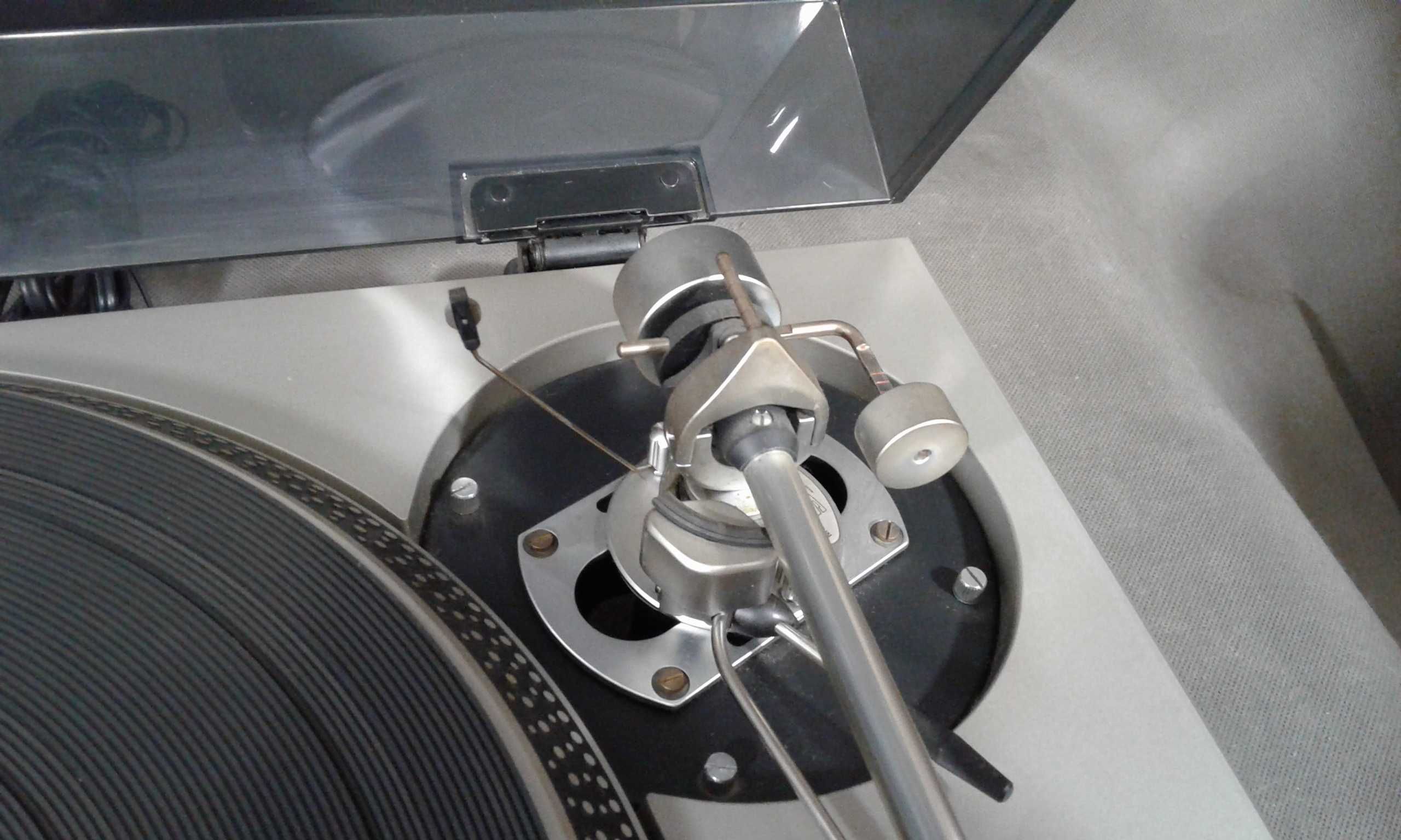 TECHNICS SL-120 SME gramofon stereo