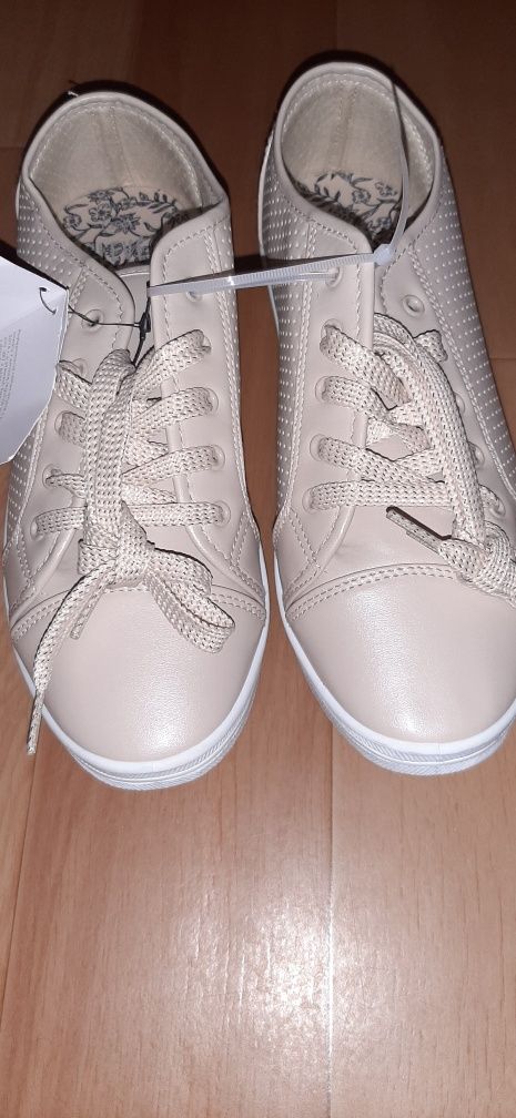 Buty damskie Cleve 39