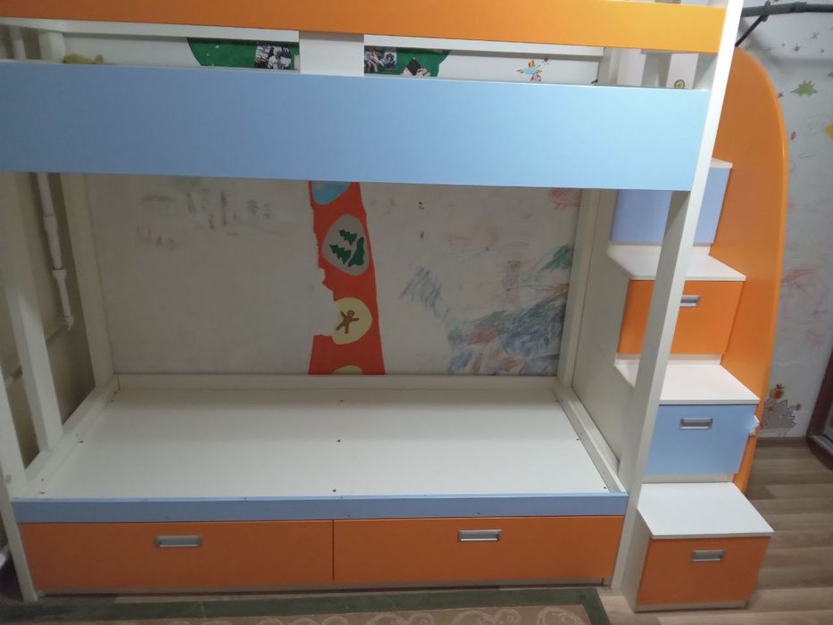 Ліжко дитяче  двоярусне