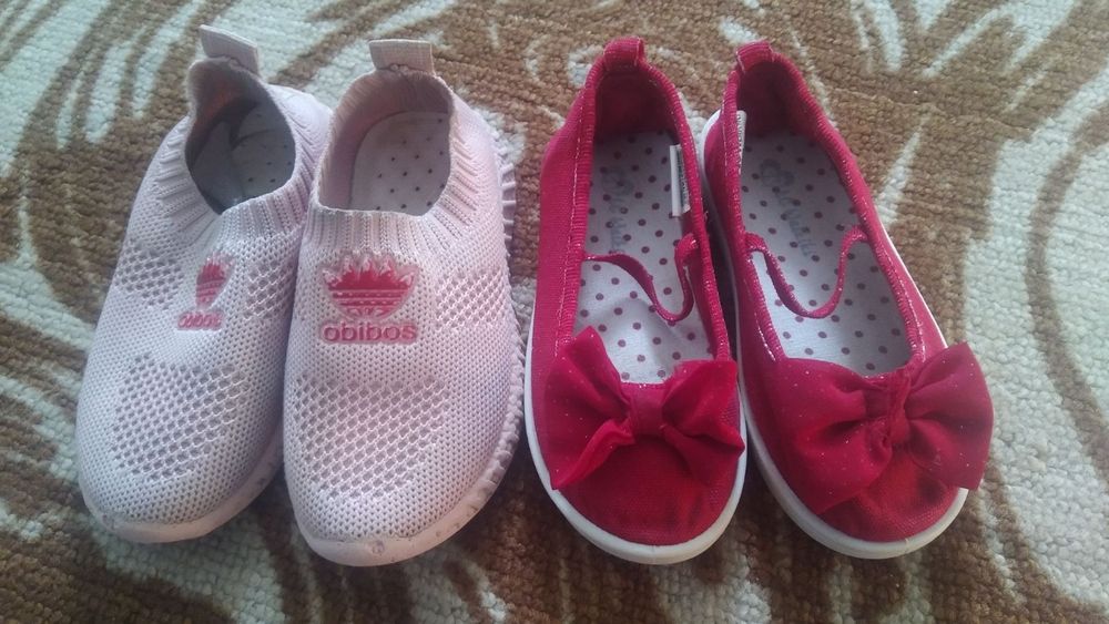 Взуття на дівчинку 27р.