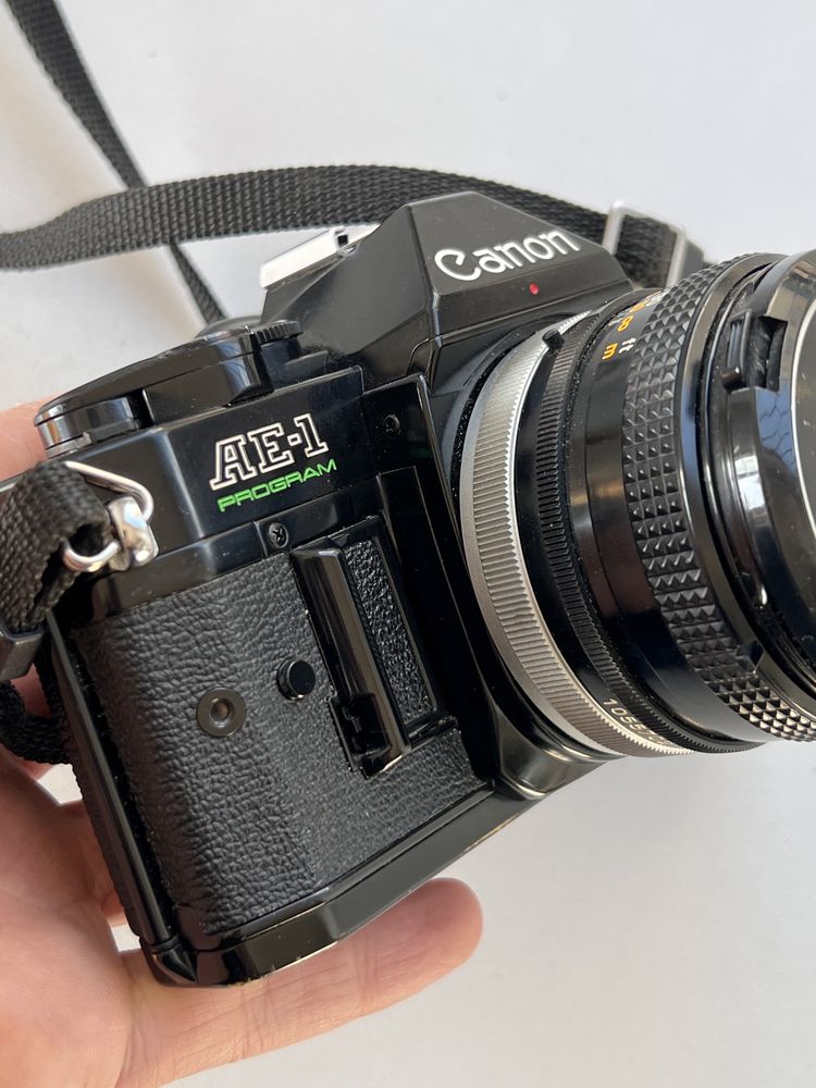 Canon AE1 Program + obiektyw 50mm 1:1.8 S.C