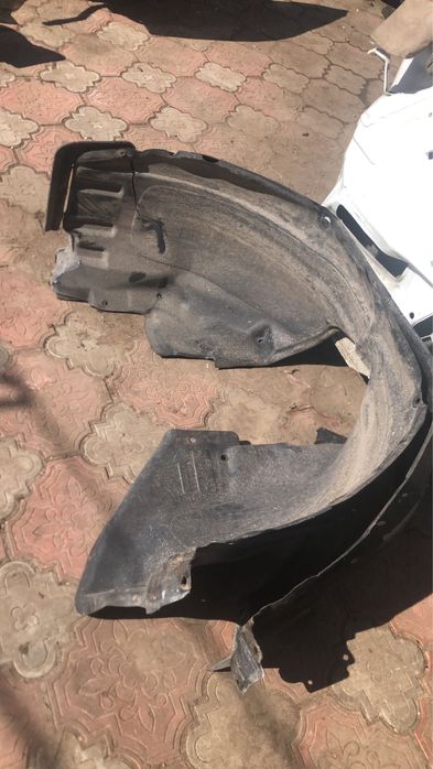 Подкрылки,подкрылок задний toyota rav4 18-23