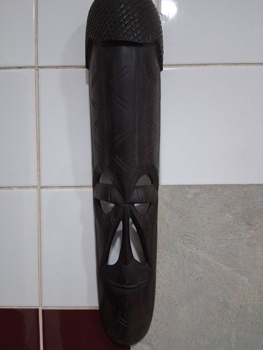 Decoração " Caras em madeira "