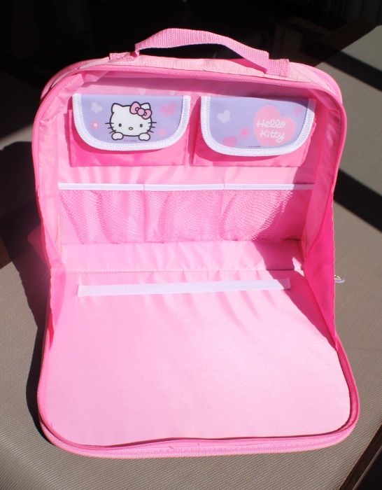 Mochila / bolsa / pasta de menina da Hello Kitty (NOVA SEM USO)