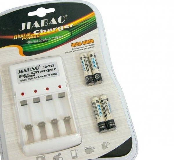 Зарядного устройства с аккумуляторами JIABAO 212 AA/AAA 4 шт комплект