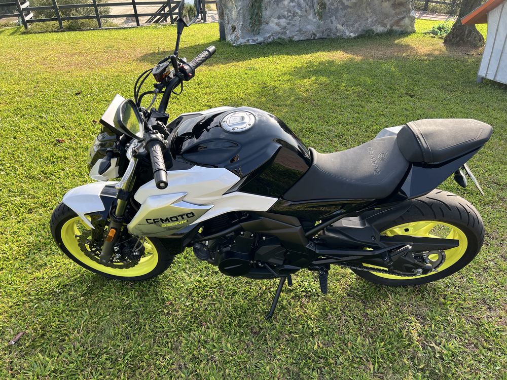 CF MOTO 650 NK 2023