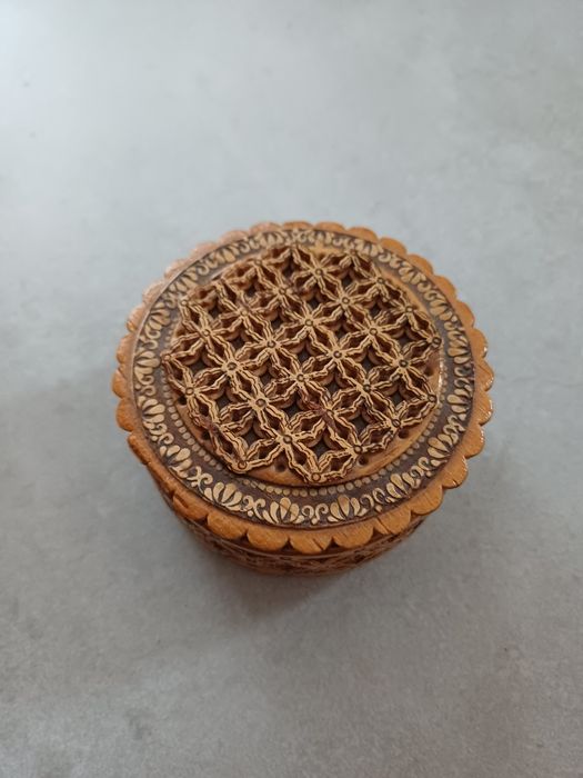 Szkatułka na drobiazgi kora brzozowa vintage się zsrr Sokolov