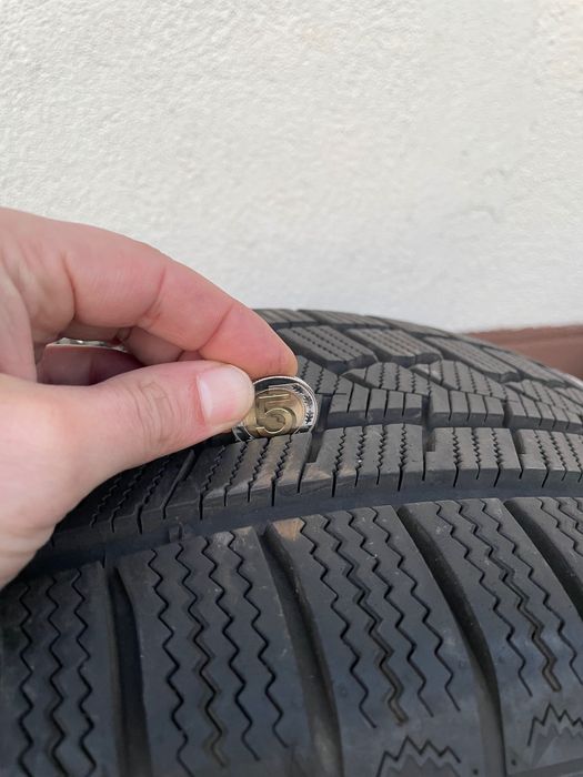 Opony zimowe zeetex bardzo dobry stan   2023 rok