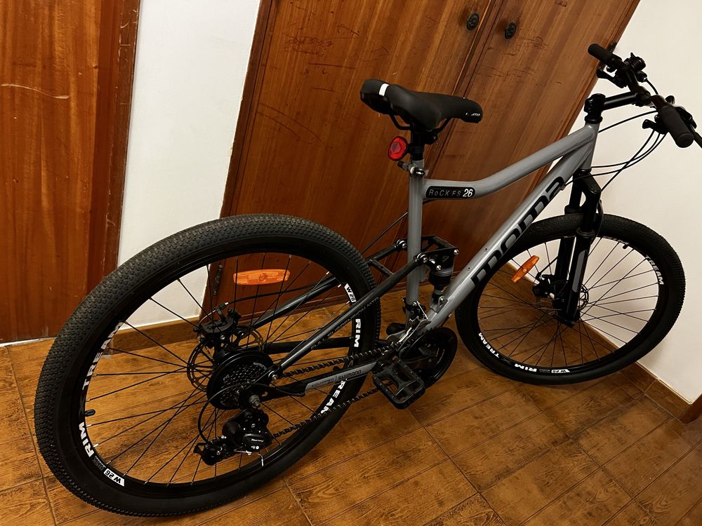 Bicicleta moma shimano