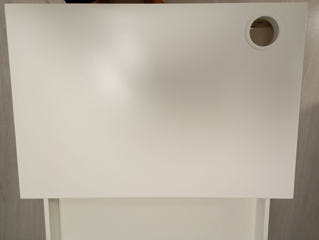 Secretária IKEA Micke Branca
