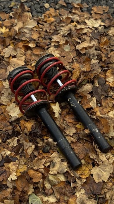 Передні Стойки Стійки БМВ Е39 стійки пружини стойки бмв е39 Шрот BMW