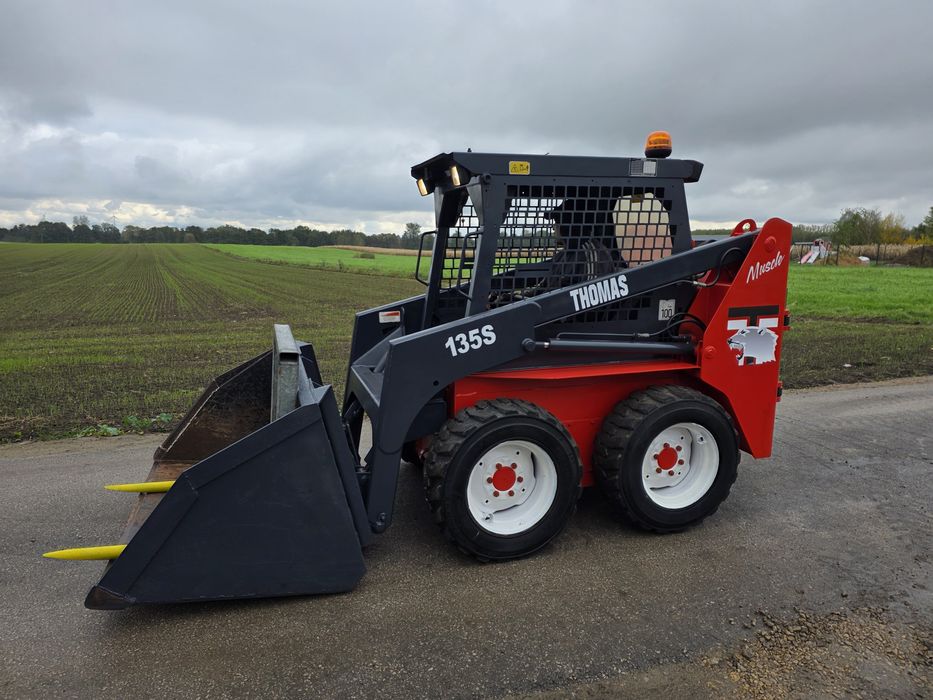 Ładowarka Bobcat Thomas 135S Mini ładowarka + Łyżka i Widły do bel