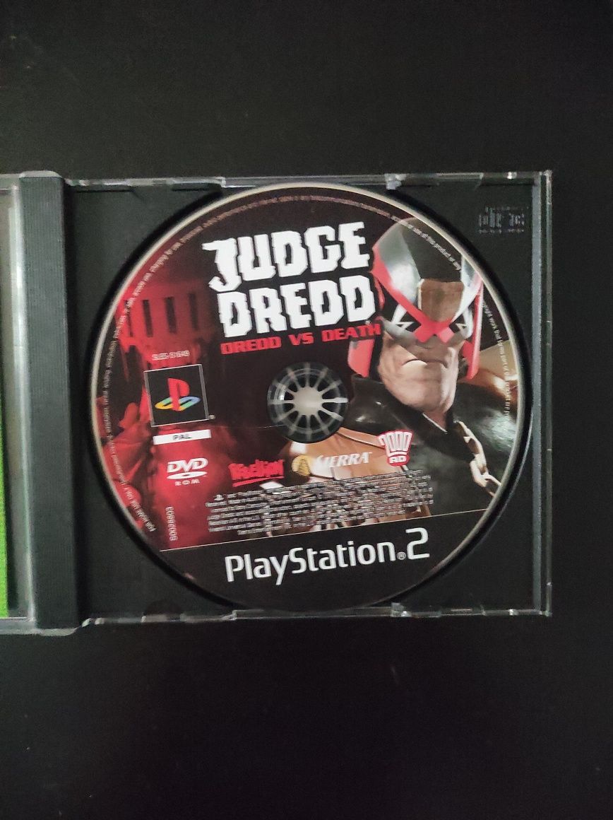Jogo PS2 judge dredd