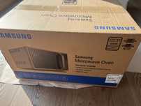 Mikrofalowa kuchenka SAMSUNG