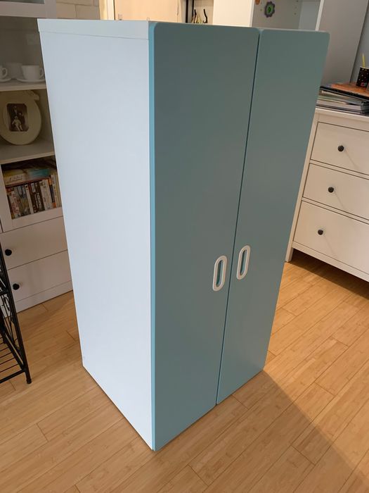 Szafa kolor niebieski Ikea
