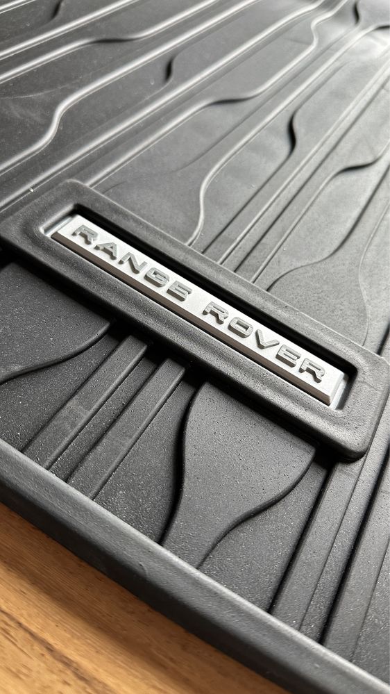 Mata bagażnika Land Rover Range Rover Velar 2023 Oryginalna