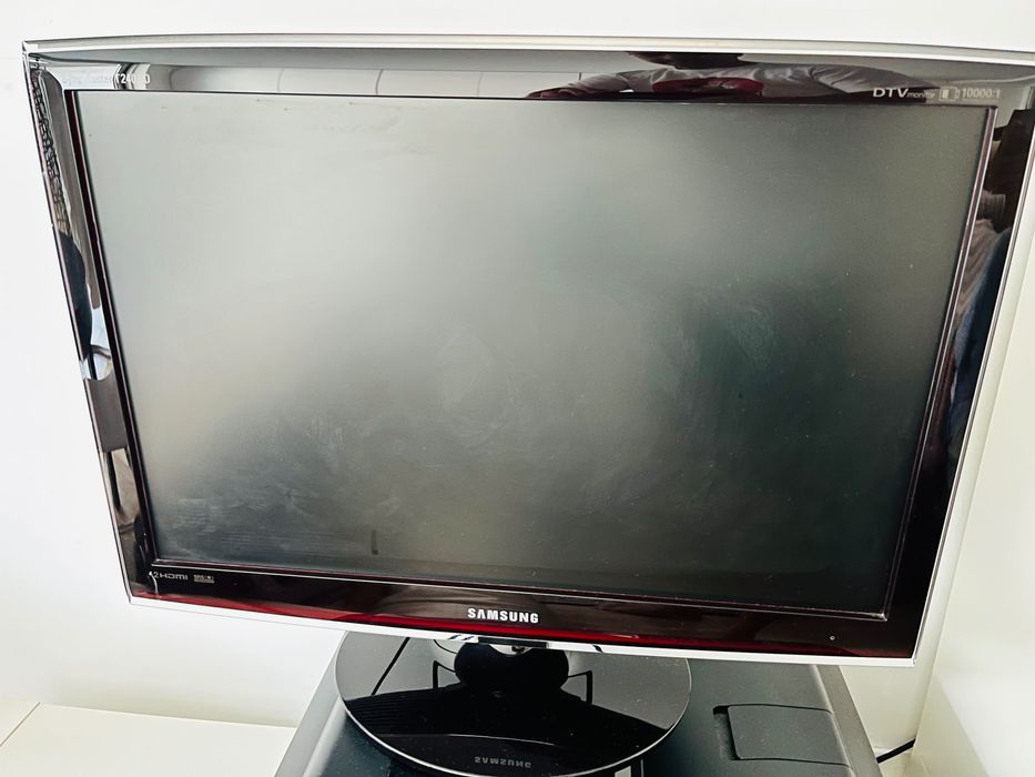 Televisão / monitor Samsung 24’