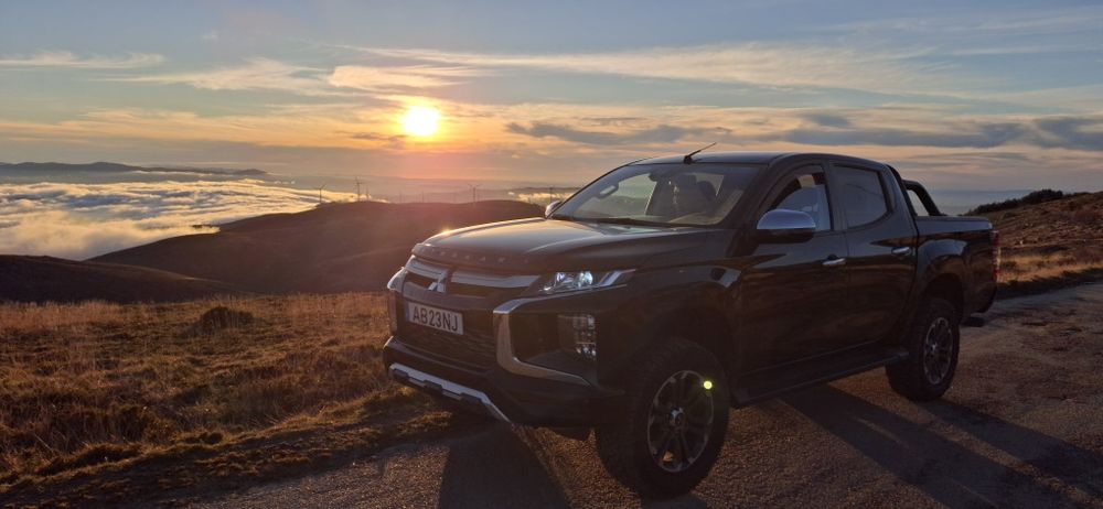 Mitsubishi l200 strakar